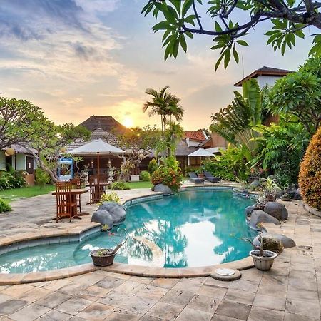 Desamuda Village Seminyak Zewnętrze zdjęcie